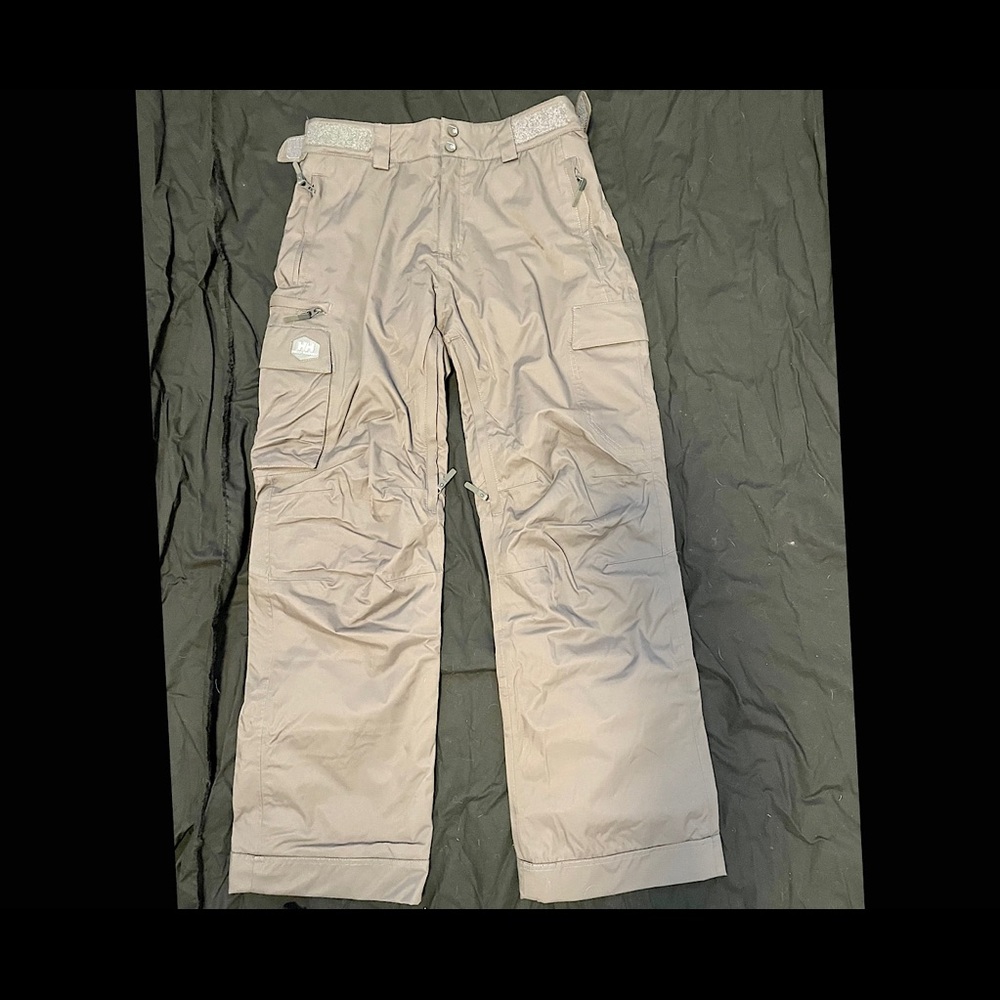 NEW Helly Hansen Helly Tech women’s ski snow pants. Size Medium. No tags.